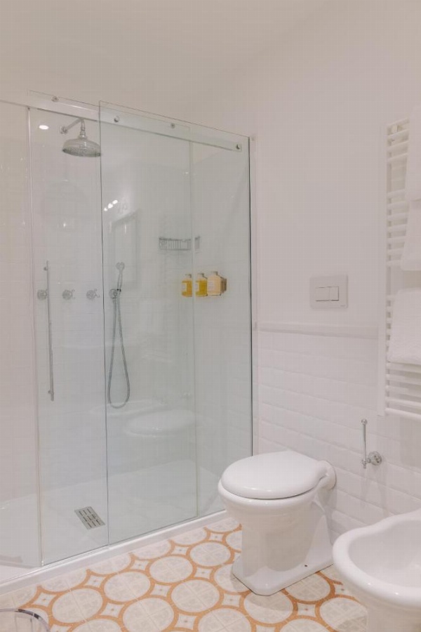 Salute Palace powered by Sonder image 27